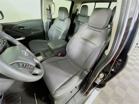 Used 2022 Nissan Frontier SV image 20