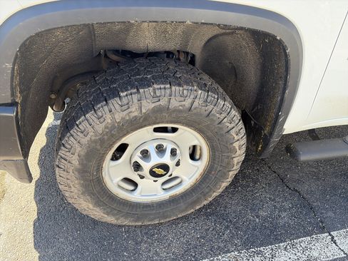 Used 2020 Chevrolet Silverado 2500 W/T image 11