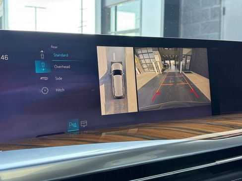 Certified 2025 Cadillac Escalade Sport Platinum image 27