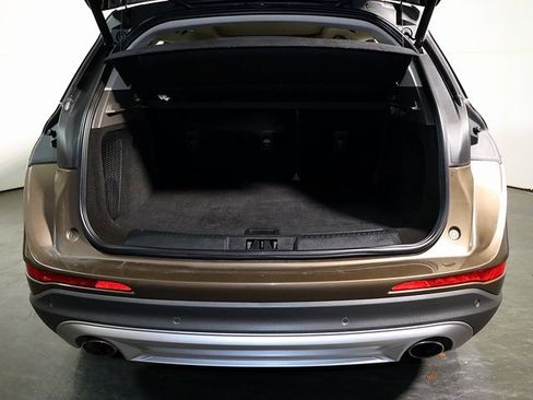 Used 2022 Lincoln Corsair AWD w/ Premium Package image 30