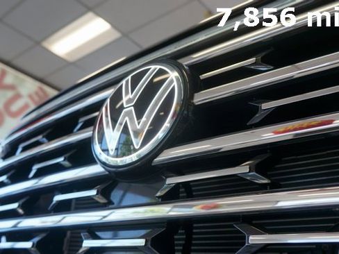 Used 2025 Volkswagen Atlas SEL image 71