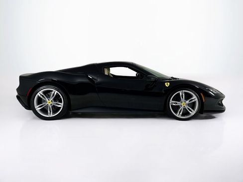 Used 2025 Ferrari 296 GTS RWD image 10