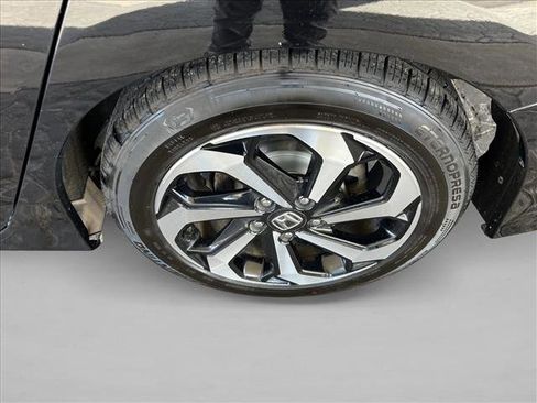 Used 2016 Honda Accord EX image 17