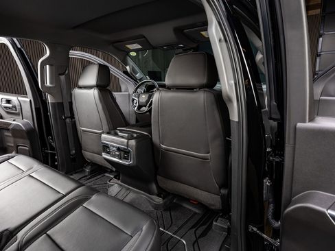 Used 2019 Chevrolet Silverado 1500 LTZ w/ LTZ Plus Package image 31