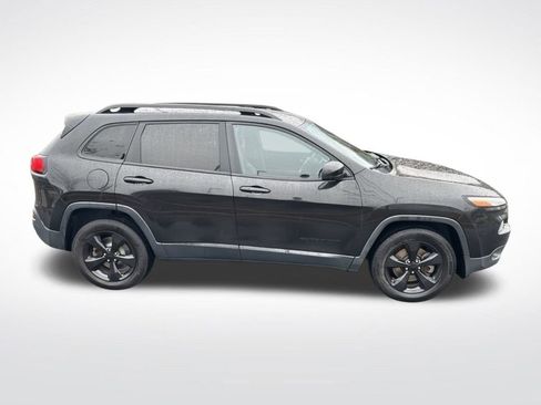 Used 2016 Jeep Cherokee High Altitude image 4
