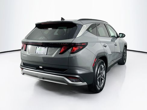 Used 2025 Hyundai Tucson SEL FWD image 9