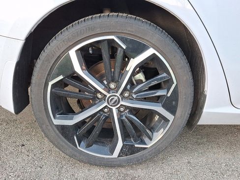 Used 2023 Nissan Altima 2.5 SR image 4