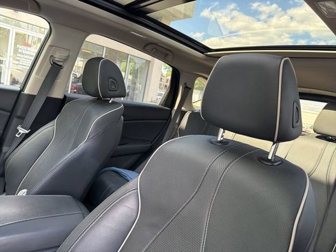 Used 2022 Acura RDX AWD w/ Advance Package image 8