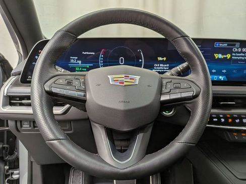 Certified 2024 Cadillac XT4 Sport w/ Technology Package image 10