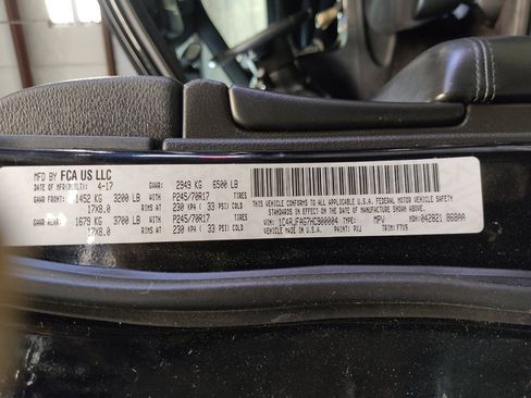 Used 2017 Jeep Grand Cherokee Laredo w/ Quick Order Package 23E image 33