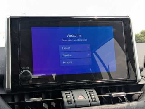 Used 2024 Toyota RAV4 XLE Premium image 22