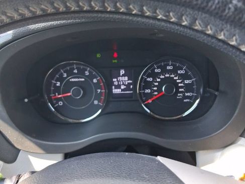 Used 2016 Subaru Forester 2.5i Touring w/ Popular Package #1 AWD/4WD image 4
