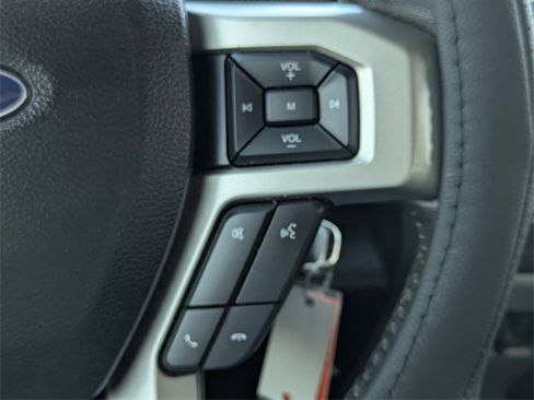 Used 2017 Ford F250 Lariat w/ Lariat Value Package image 27