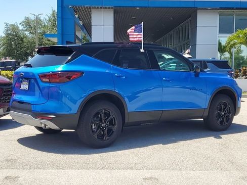 New 2025 Chevrolet Blazer LT w/ Midnight/Sport Edition image 2