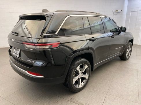 Certified 2024 Jeep Grand Cherokee Limited AWD/4WD image 7