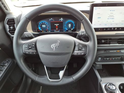 Used 2025 Ford Bronco Sport Big Bend w/ Convenience Package AWD/4WD image 23