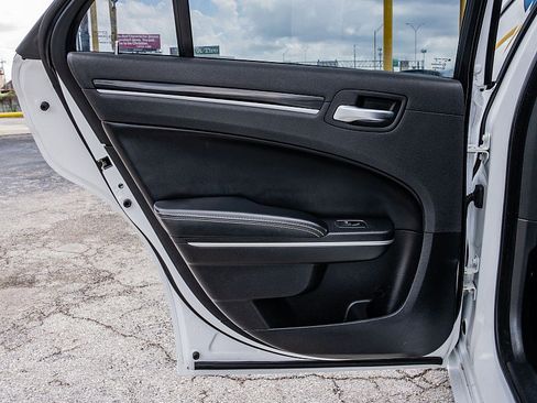 Used 2021 Chrysler 300 S RWD image 11