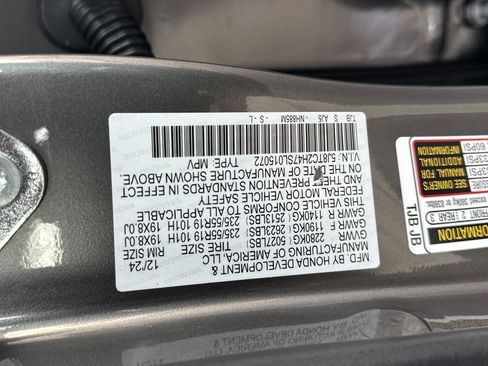 Certified 2025 Acura RDX SH-AWD image 37