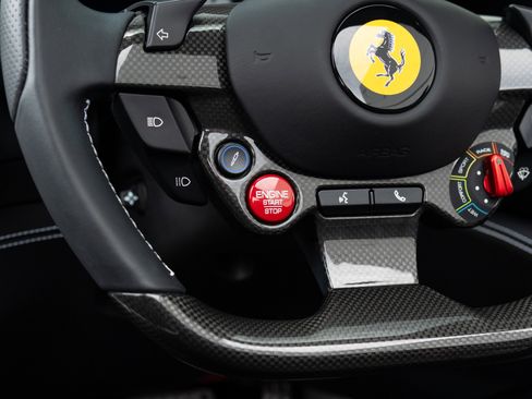 Used 2023 Ferrari Portofino M image 37