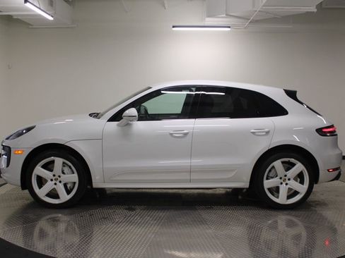Certified 2020 Porsche Macan GTS AWD/4WD image 2