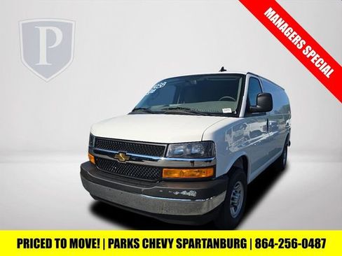 New 2025 Chevrolet Express 2500 Extended w/ Enhanced Convenience Package image 12