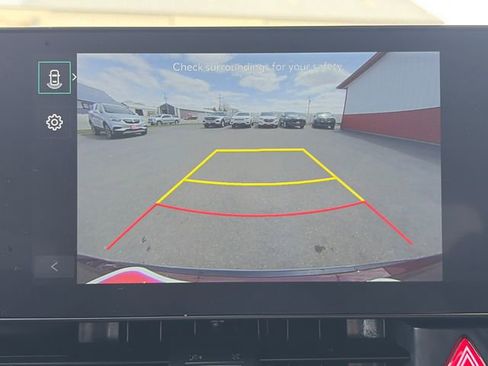 Used 2025 Kia Carnival FWD image 43