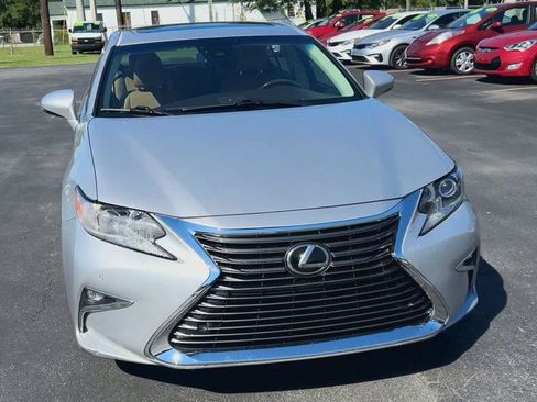 Used 2016 Lexus ES 350 FWD image 3