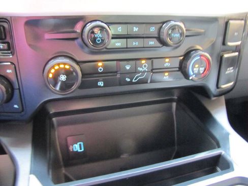 Used 2024 Ford F250 XLT w/ FX4 Off-Road Package AWD/4WD image 46