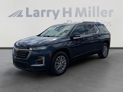 Used 2022 Chevrolet Traverse LT