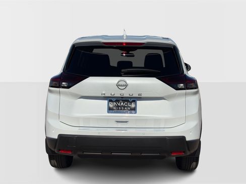 New 2026 Nissan Rogue SV image 4