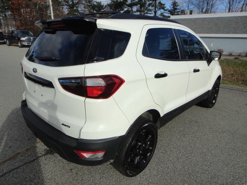 Used 2021 Ford EcoSport SES image 6