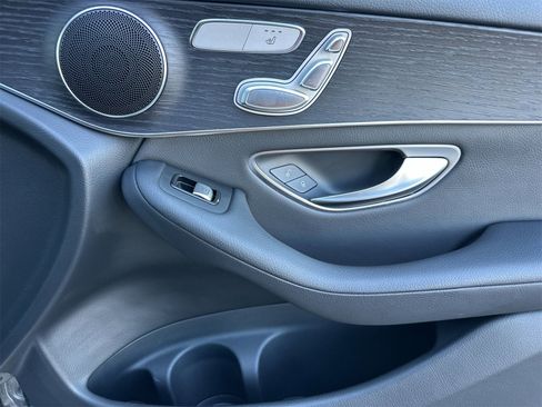 Certified 2022 Mercedes-Benz GLC 300 GLC 300 image 20