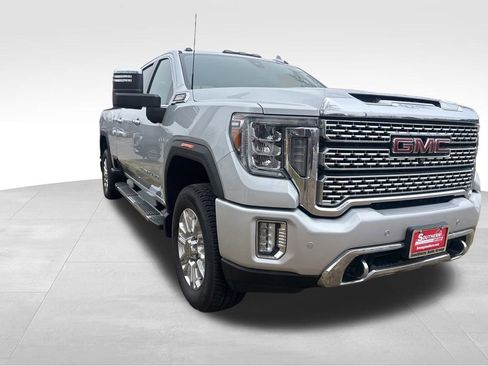 Used 2021 GMC Sierra 2500 Denali w/ Technology Package image 9