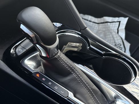 Used 2025 Buick Encore GX Sport Touring w/ Comfort Package image 25