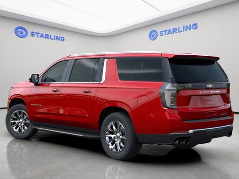 New 2025 Chevrolet Suburban Premier RWD image 4