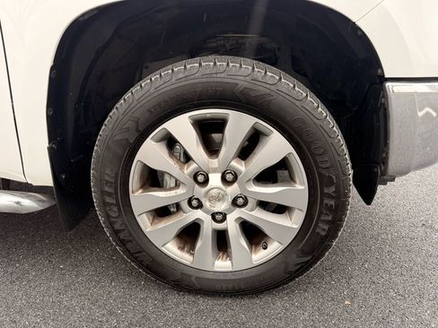 Used 2017 Toyota Tundra 1794 Edition image 29