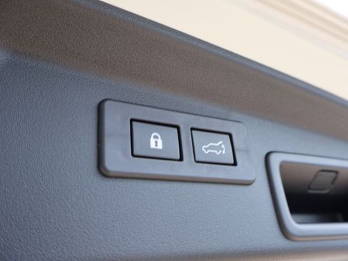 New 2026 Subaru Outback Limited AWD/4WD image 17