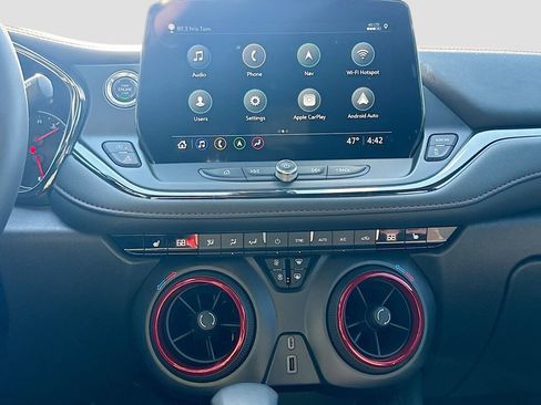 Used 2025 Chevrolet Blazer RS image 16