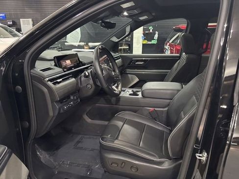 Used 2025 GMC Sierra EV Denali AWD/4WD image 11