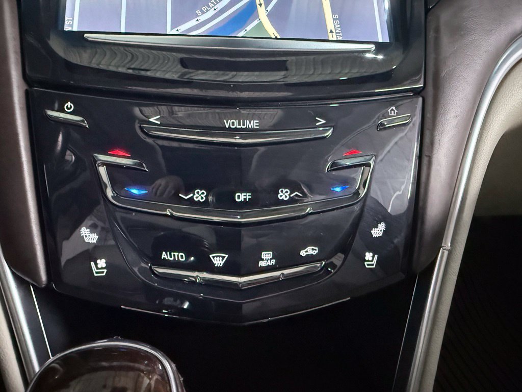 Used 2014 Cadillac XTS Platinum AWD/4WD image 24