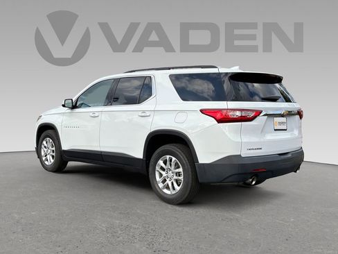Used 2020 Chevrolet Traverse LT image 22