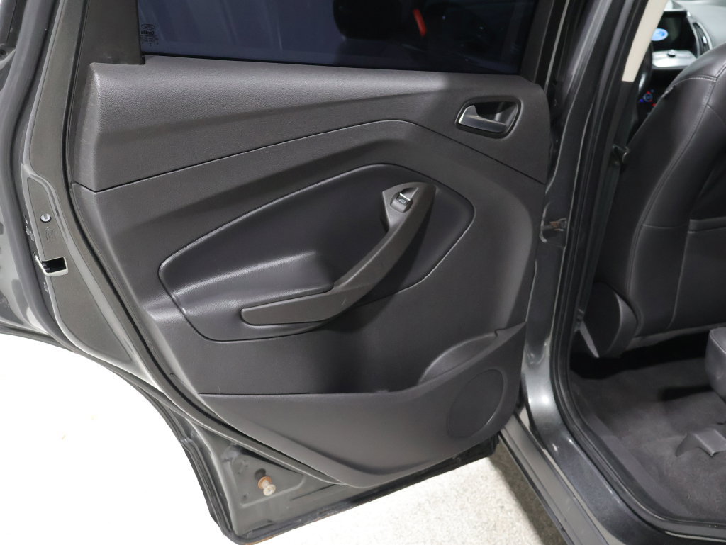 Used 2019 Ford Escape SEL AWD/4WD image 26