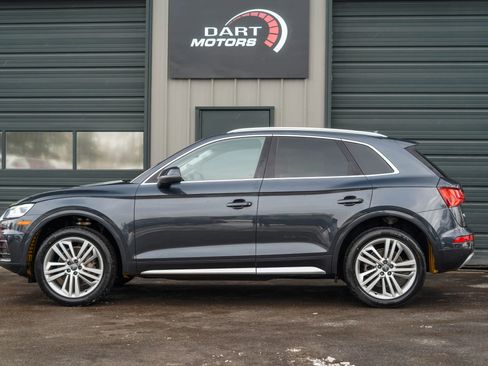 Used 2018 Audi Q5 Prestige w/ Prestige Package image 4