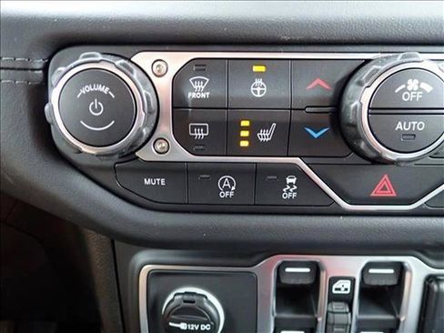 New 2026 Jeep Wrangler Unlimited Rubicon AWD/4WD image 18