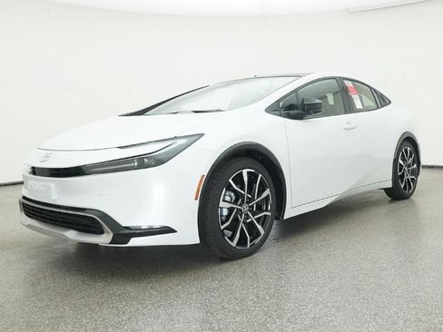 New 2026 Toyota Prius Plug-In Hybrid image 6