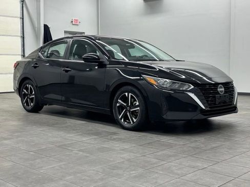 Used 2024 Nissan Sentra SV FWD image 1