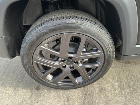 New 2026 Jeep Compass Latitude image 27