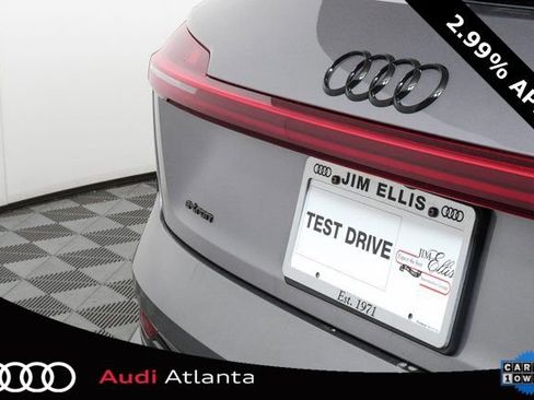 Certified 2023 Audi e-tron Premium Plus w/ Premium Plus Package image 38