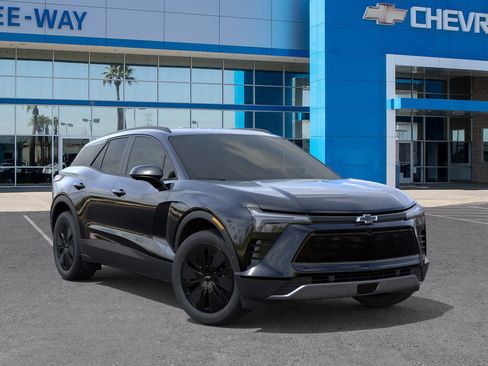 New 2026 Chevrolet Blazer EV LT image 7