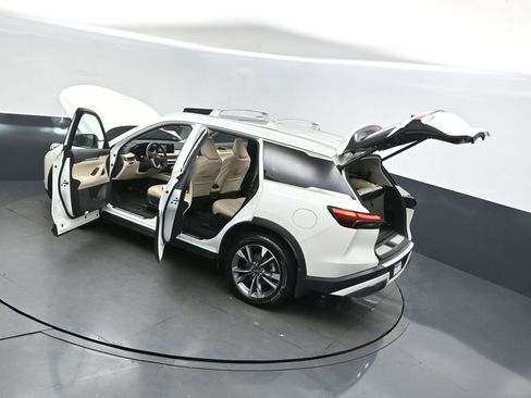 Certified 2022 INFINITI QX60 Luxe w/ Performance Audio Package image 49